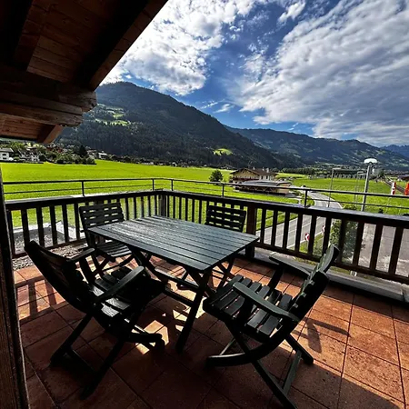 Apart Hartl Ried im Zillertal Exterior photo